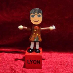 Wakouwa en bois Guignol